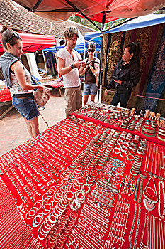 sổ kết qua
