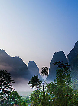 soi cau khung 3 ngay 247