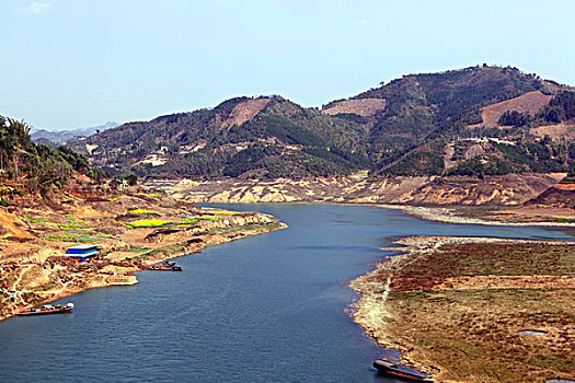 du doan dau duoi mb
